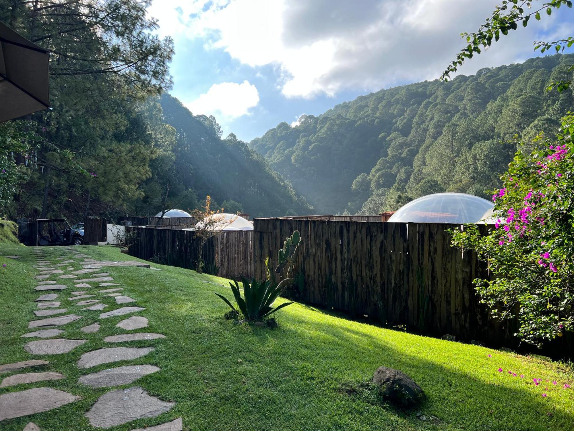 מסמיטלה La Estela Bubble Glamping מראה חיצוני תמונה